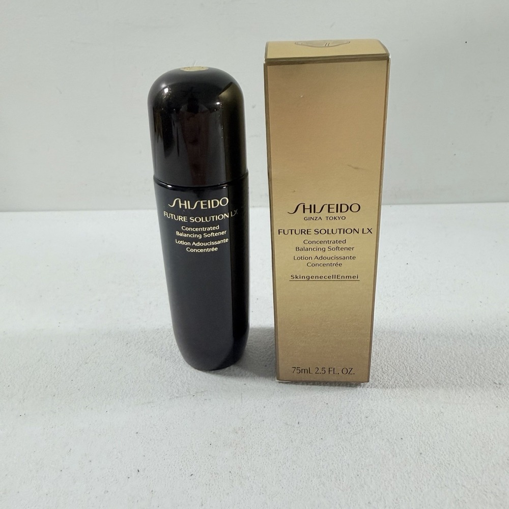 New SHISEIDO Future Solution LX Concentrated Balancing Softener ~ 75 ml/ 2.5 oz.